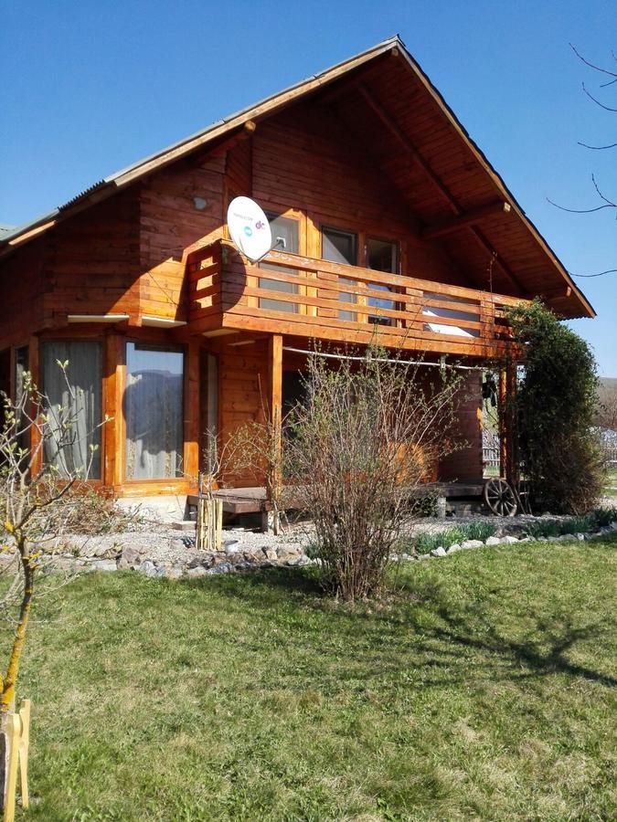 The Wooden House Vila Moldoveneşti Exterior foto