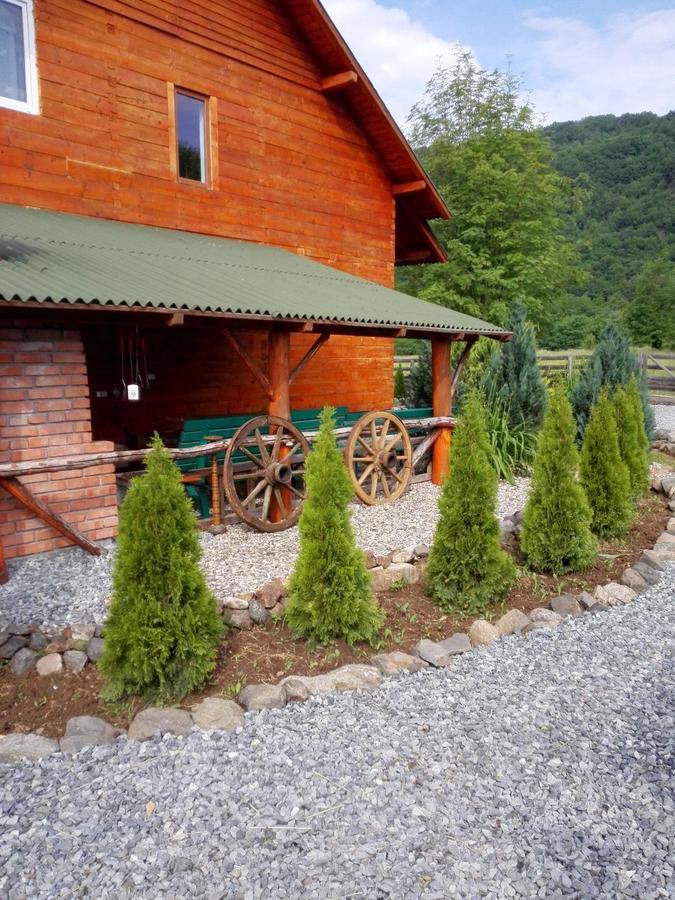 The Wooden House Vila Moldoveneşti Exterior foto
